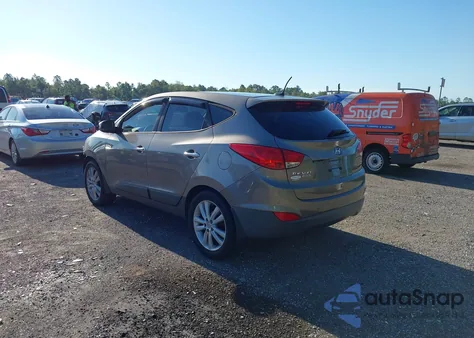 2011 Hyundai Tucson Limited from USA, damaged, VIN KM8JU3AC0BU197293